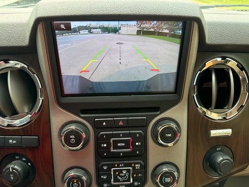 Used 2016 Ford F350 Lariat w/ Lariat Ultimate Package AWD/4WD image 26