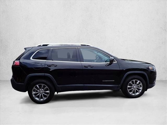 Used 2021 Jeep Cherokee Latitude Lux AWD/4WD image 5