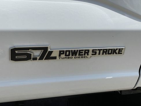 Used 2025 Ford F250 XLT w/ Black Appearance Package AWD/4WD image 56