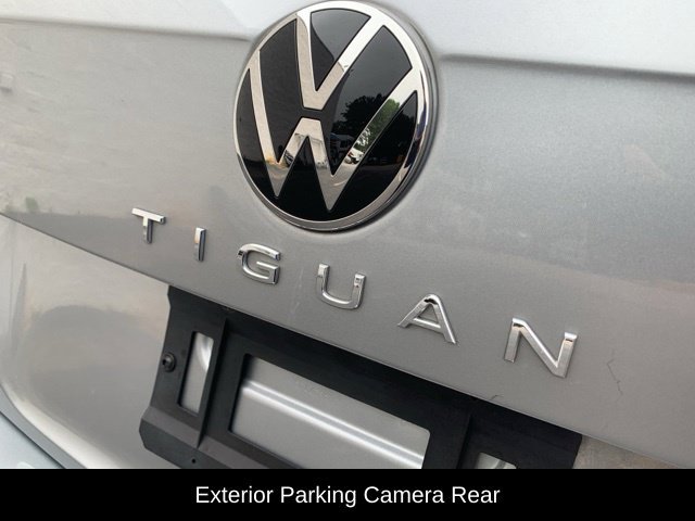 Used 2022 Volkswagen Tiguan SE R-Line FWD image 14