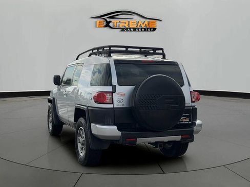 Used 2007 Toyota FJ Cruiser 4WD image 5