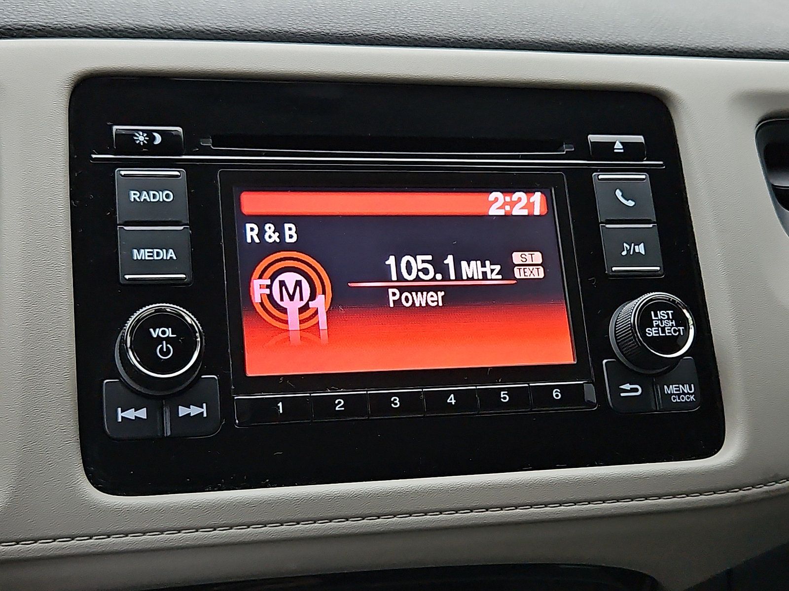 Used 2022 Honda HR-V LX image 12