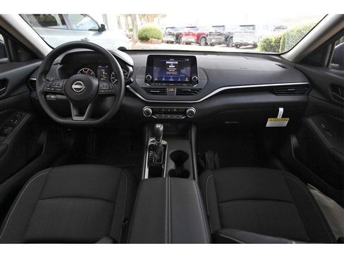 New 2025 Nissan Altima 2.5 S image 8