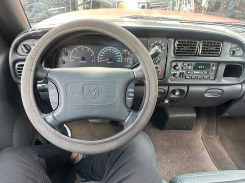 Used 1999 Dodge Ram 1500 Truck 2WD Quad Cab image 11