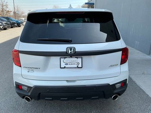 Used 2023 Honda Passport EX-L image 3