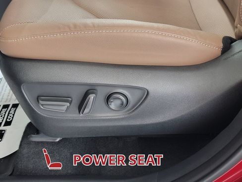 Certified 2025 Toyota Grand Highlander AWD image 15