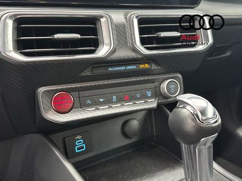 Used 2025 Ford Mustang Premium image 23