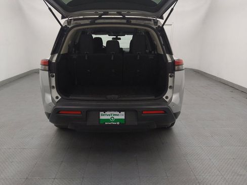 Used 2023 Nissan Pathfinder SV AWD/4WD image 29