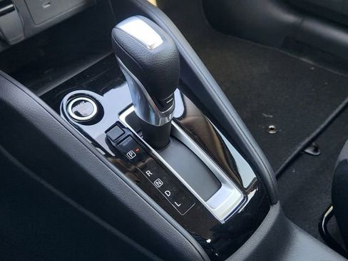 New 2025 Nissan Versa SR w/ Electronics Package image 18