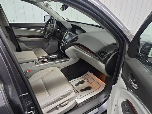 Used 2018 Acura MDX SH-AWD image 16