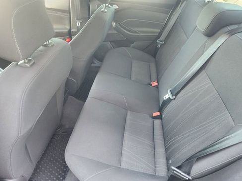 Used 2018 Ford Focus SEL image 30