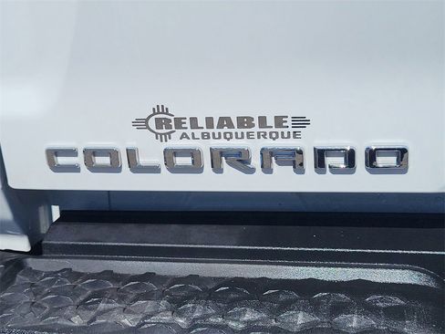 Certified 2024 Chevrolet Colorado Trail Boss w/ Technology Package image 11