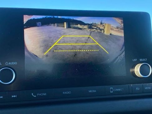 Certified 2025 Honda HR-V Sport image 18