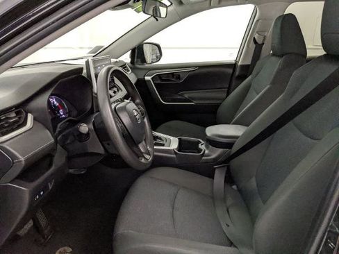Used 2024 Toyota RAV4 LE image 22