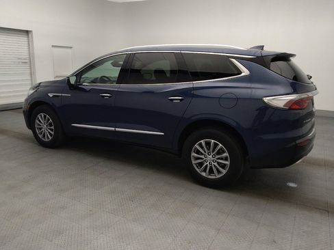 Used 2023 Buick Enclave Essence FWD image 3