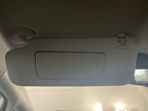 Used 2018 Chevrolet Bolt Premier w/ Driver Confidence II Package image 71