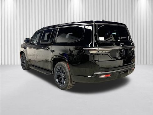 New 2026 Jeep Grand Wagoneer L 4WD image 5