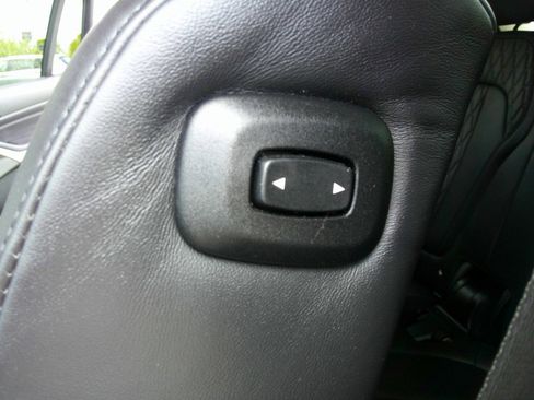 Used 2023 BMW X7 xDrive40i AWD/4WD image 65