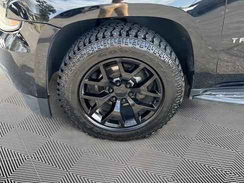 Used 2020 Chevrolet Tahoe LT w/ Luxury Package image 33