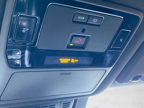 Used 2025 Lexus TX 500h AWD w/ Technology Package image 19