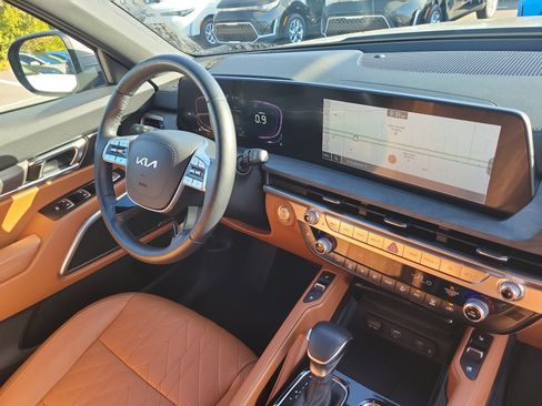 Certified 2024 Kia Telluride EX X-Line image 7