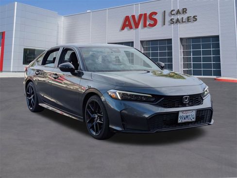 Used 2025 Honda Civic Sport image 3