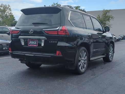 Used 2016 Lexus LX 570 4WD w/ Luxury Package image 8