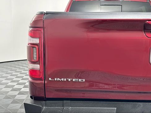 Used 2022 RAM 1500 Limited w/ Body Color Bumper Group image 12