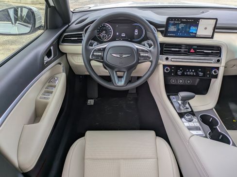 New 2026 Genesis G70 2.5T RWD image 13