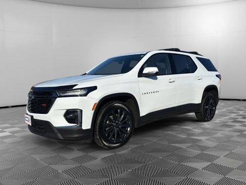 Used 2023 Chevrolet Traverse RS w/ LPO, Floor Liner Package image 1