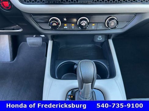 Certified 2024 Honda HR-V LX image 25