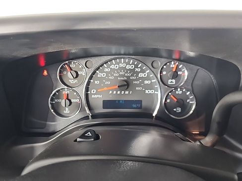 New 2025 Chevrolet Express 3500 w/ Driver Convenience Package image 23