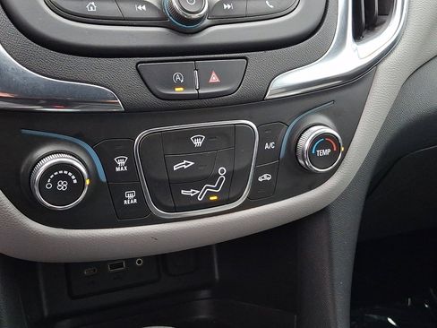 Certified 2023 Chevrolet Equinox LS w/ LS Convenience Package image 15