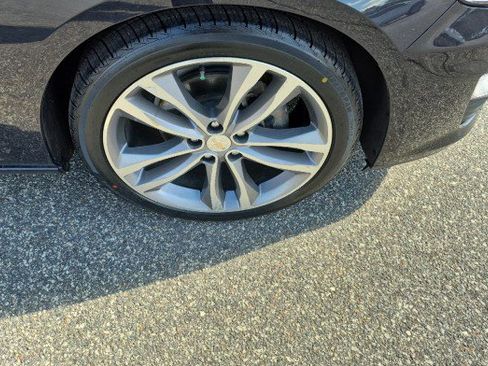 Used 2023 Chevrolet Malibu LT image 11