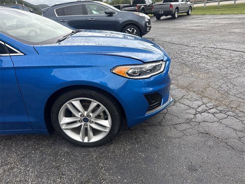 Used 2019 Ford Fusion SEL image 7