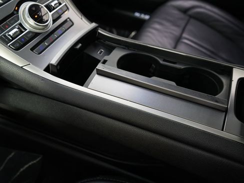 Used 2017 Lincoln MKZ Reserve FWD image 32