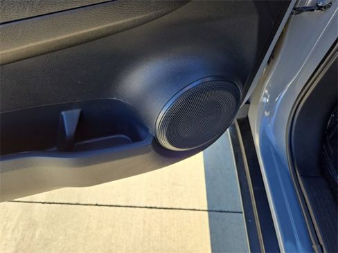 Certified 2023 Nissan Kicks SV image 30