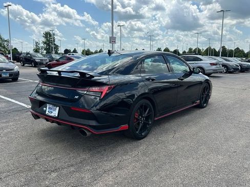 Used 2025 Hyundai Elantra N FWD image 3