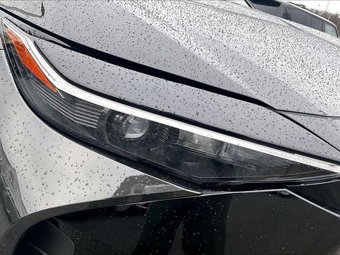 Used 2025 Toyota bZ4X FWD image 26