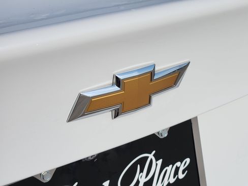 Used 2023 Chevrolet Malibu LT image 38