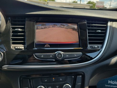Certified 2022 Buick Encore Preferred w/ Safety Package FWD image 21