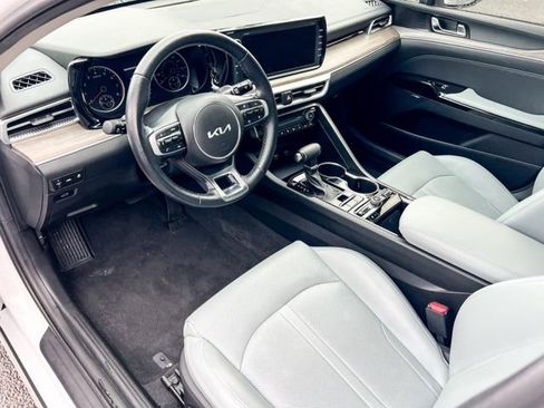 Certified 2024 Kia K5 EX w/ EX Premium Package image 16
