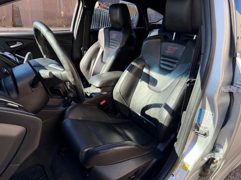 Used 2013 Ford Focus ST image 13