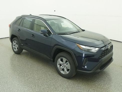 New 2025 Toyota RAV4 XLE image 13