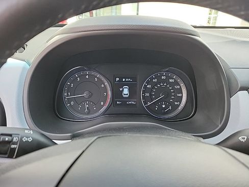 Used 2019 Hyundai Kona SEL w/ SEL Tech Package 02 FWD image 5