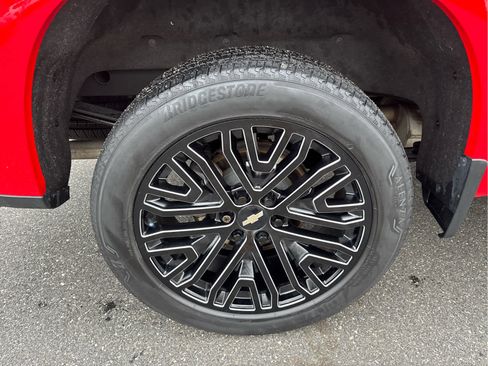 Certified 2022 Chevrolet Silverado 1500 RST w/ Rally Edition image 40