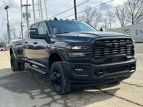 New 2026 RAM 3500 Tradesman image 4