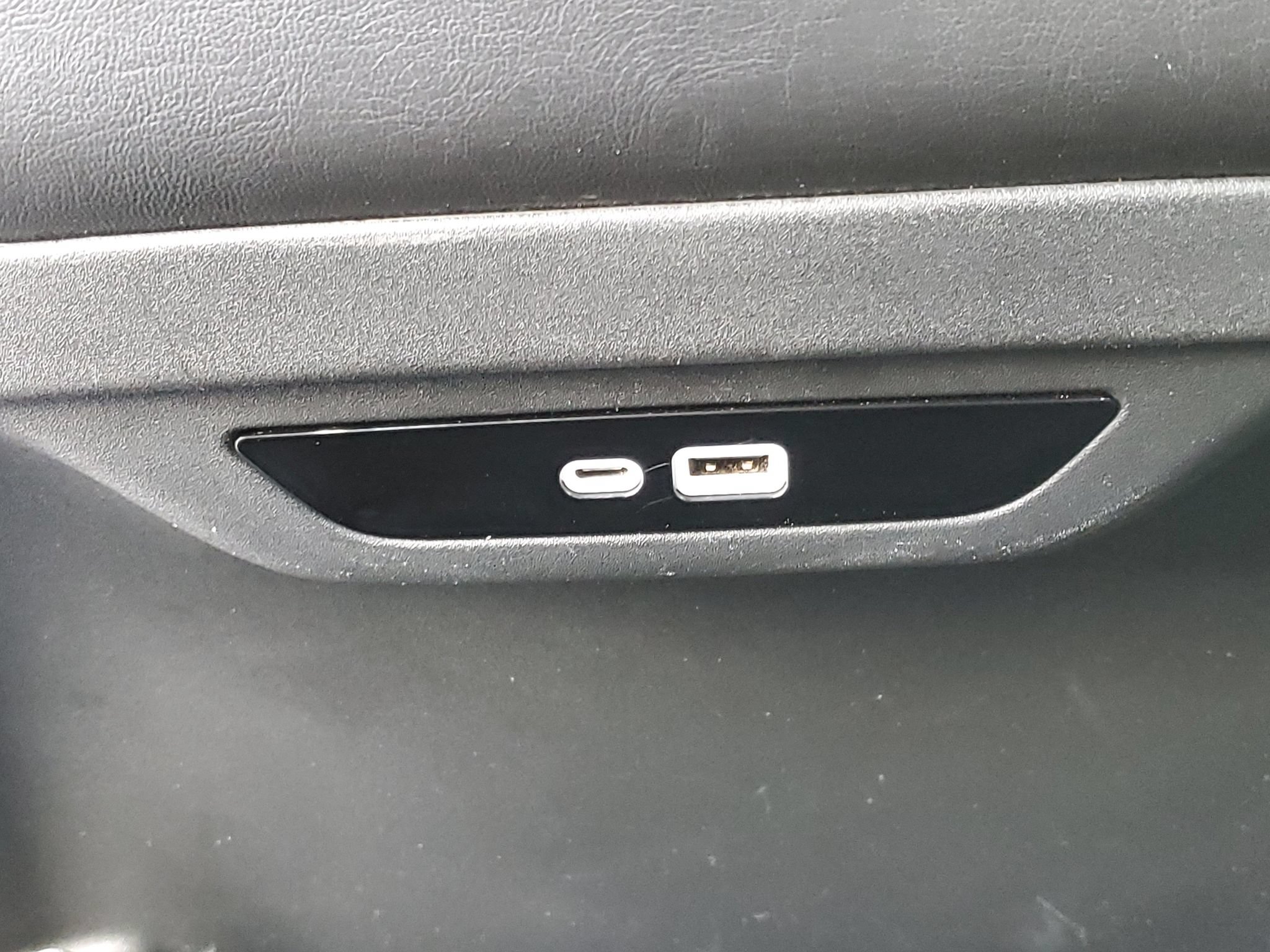 Used 2025 Chrysler Pacifica Select FWD image 31
