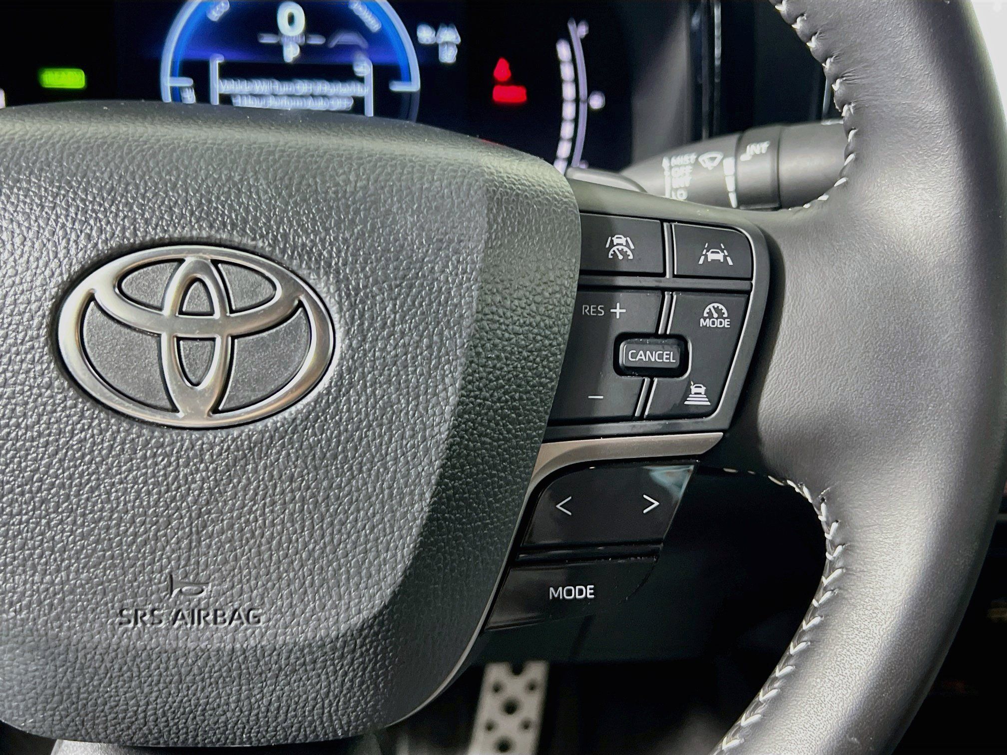 Used 2026 Toyota Camry SE w/ Multimedia Upgrade Package FWD image 19