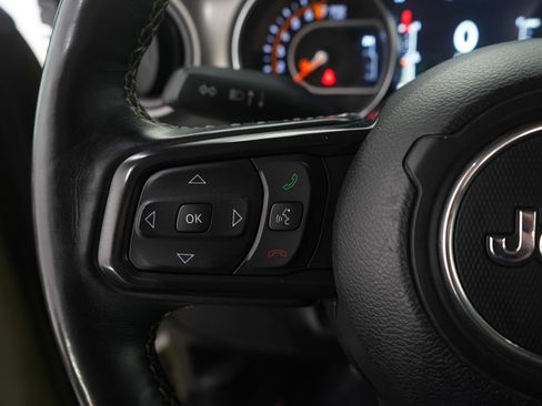 Used 2021 Jeep Gladiator Sport image 25